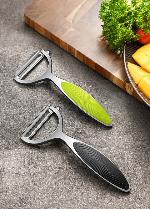 Easy-Strip Vegetable and Fruit Peeler