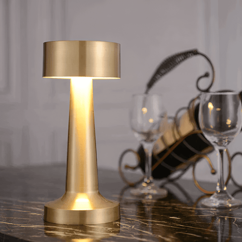 RetroLight – Stylish LED Table Lamp with Wireless USB Charger for Restaurants & Home