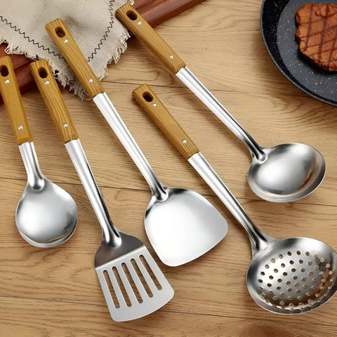 LUXURY STEEL – Premium stainless steel kitchen utensils with a elegant design