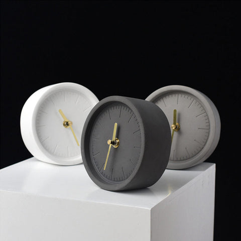 Cement Desk Clock – Timeless Design in a Modern Form