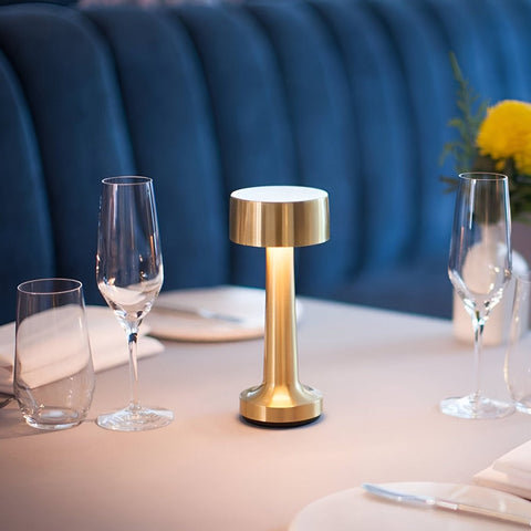 RetroLight – Stylish LED Table Lamp with Wireless USB Charger for Restaurants & Home